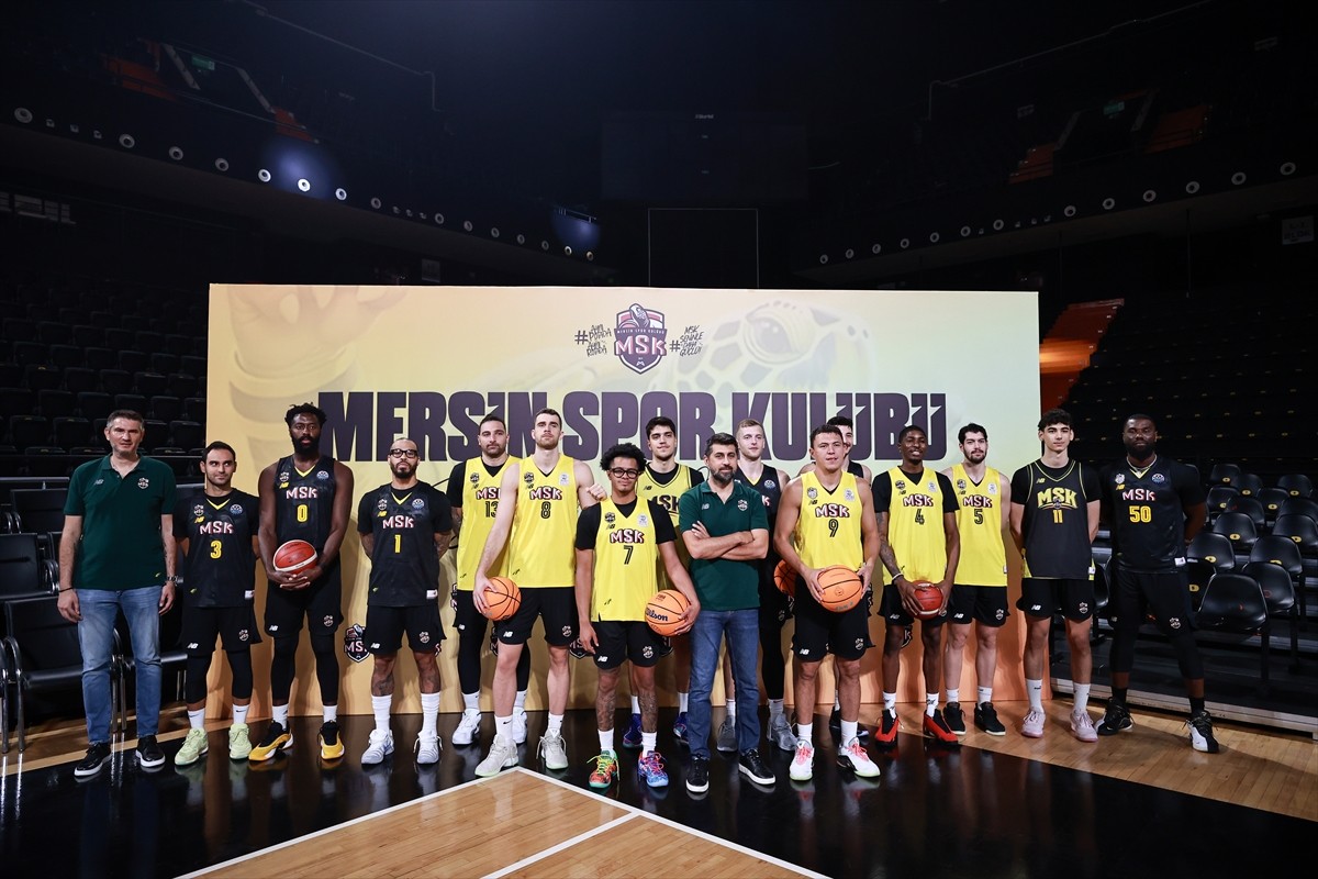 Türkiye Sigorta Basketbol Süper Lig ekibi Mersin Spor Kulübü (MSK), kadrosunu tanıttı. Mersin...