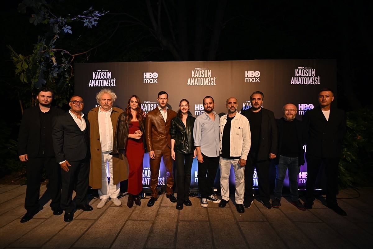 Warner Bros. Discovery'nin premium dijital yayın platformu HBO Max'in yeni dizisi "Kaosun...