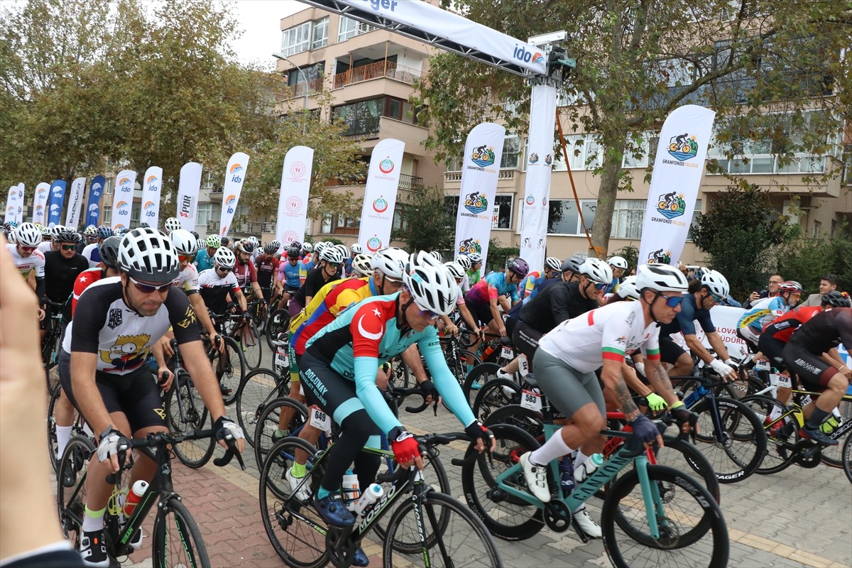 Yalova Valiliği himayesinde Gençlik ve Spor İl Müdürlüğü ile Türkiye Bisiklet Federasyonu...