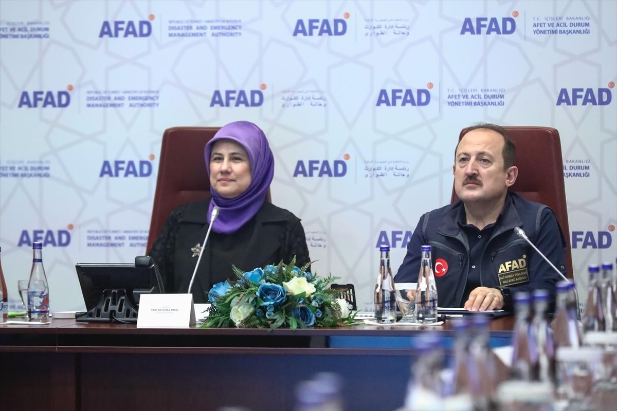 Afet ve Acil Durum Yönetimi Başkanlığı (AFAD) ile Türk Kızılay, Gazze başta olmak üzere...