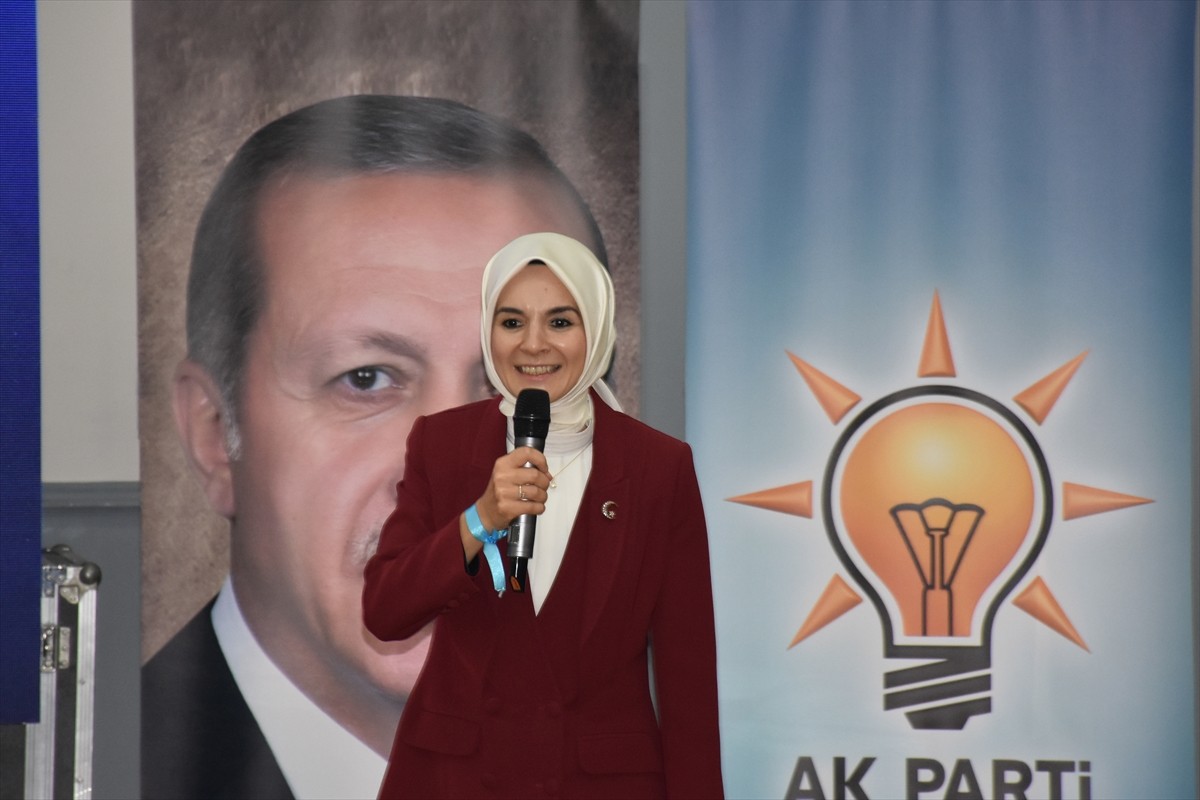 Aile ve Sosyal Hizmetler Bakanı Mahinur Özdemir Göktaş, Afyonkarahisar'da Kamil Miras Anadolu...