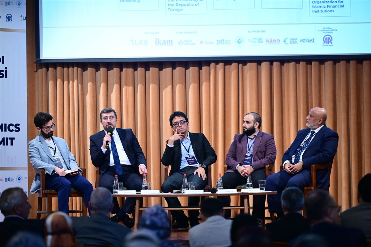 Anadolu Ajansının (AA) Global İletişim Ortağı olduğu, İLKE Vakfı bünyesinde faaliyet gösteren...