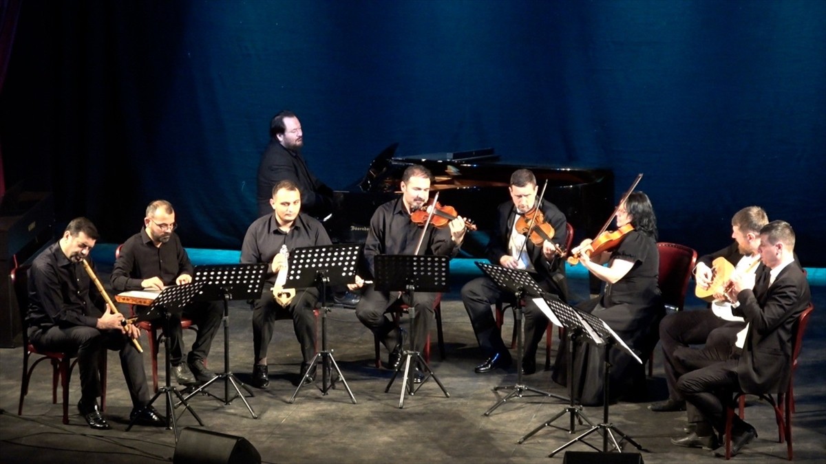 Ankara Müzik ve Güzel Sanatlar Üniversitesi (MGÜ) ile Macaristan Büyükelçiliği işbirliğiyle...