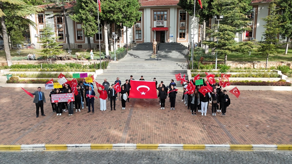 Antalya’nın Akseki ilçesinde, 29 Ekim Cumhuriyet Bayramı’nın 102. yılı kutlamaları kapsamında...