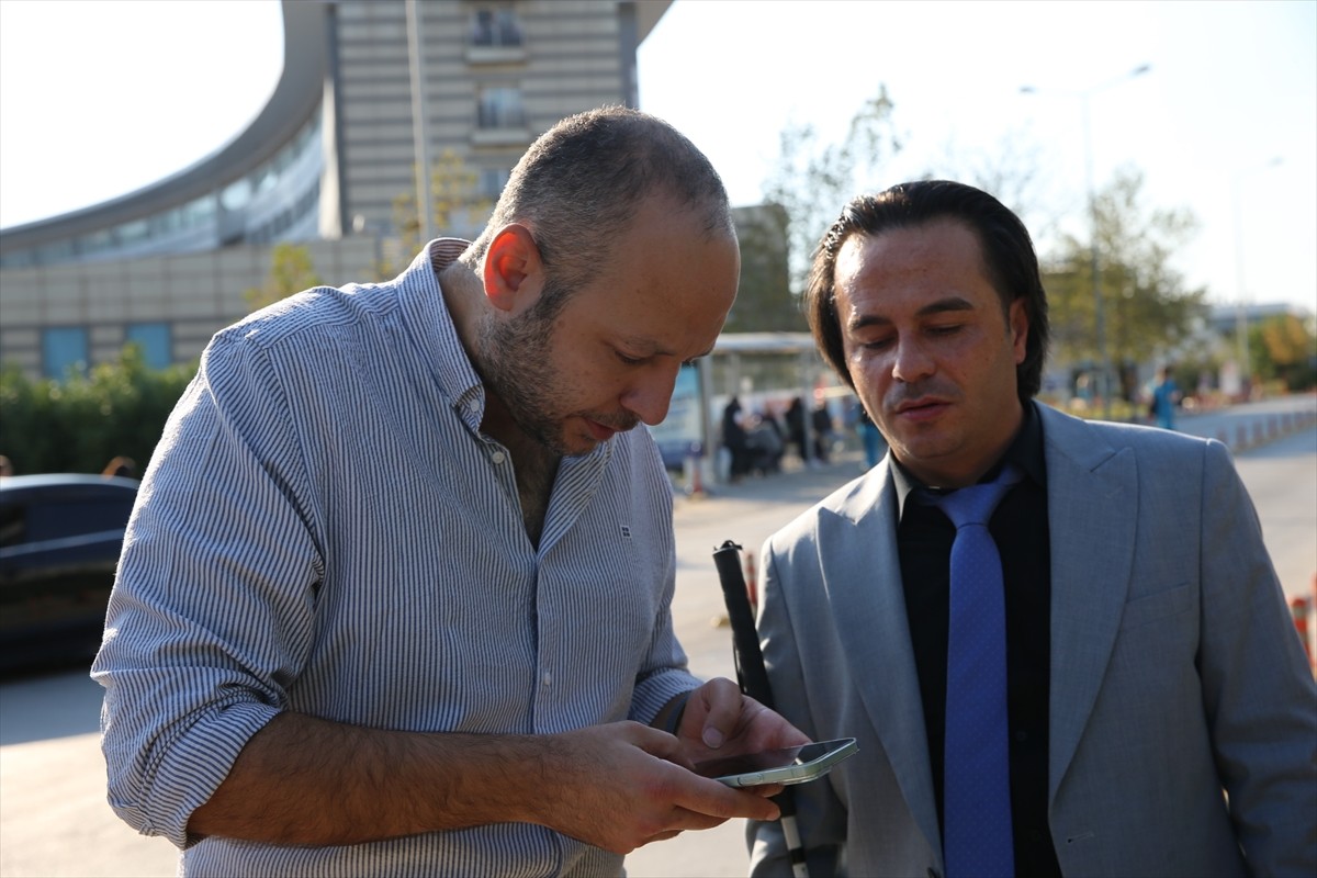 Aydın Adnan Menderes Üniversitesi (ADÜ) Hastanesi'nde halk sağlığı hemşiresi olarak çalışan...