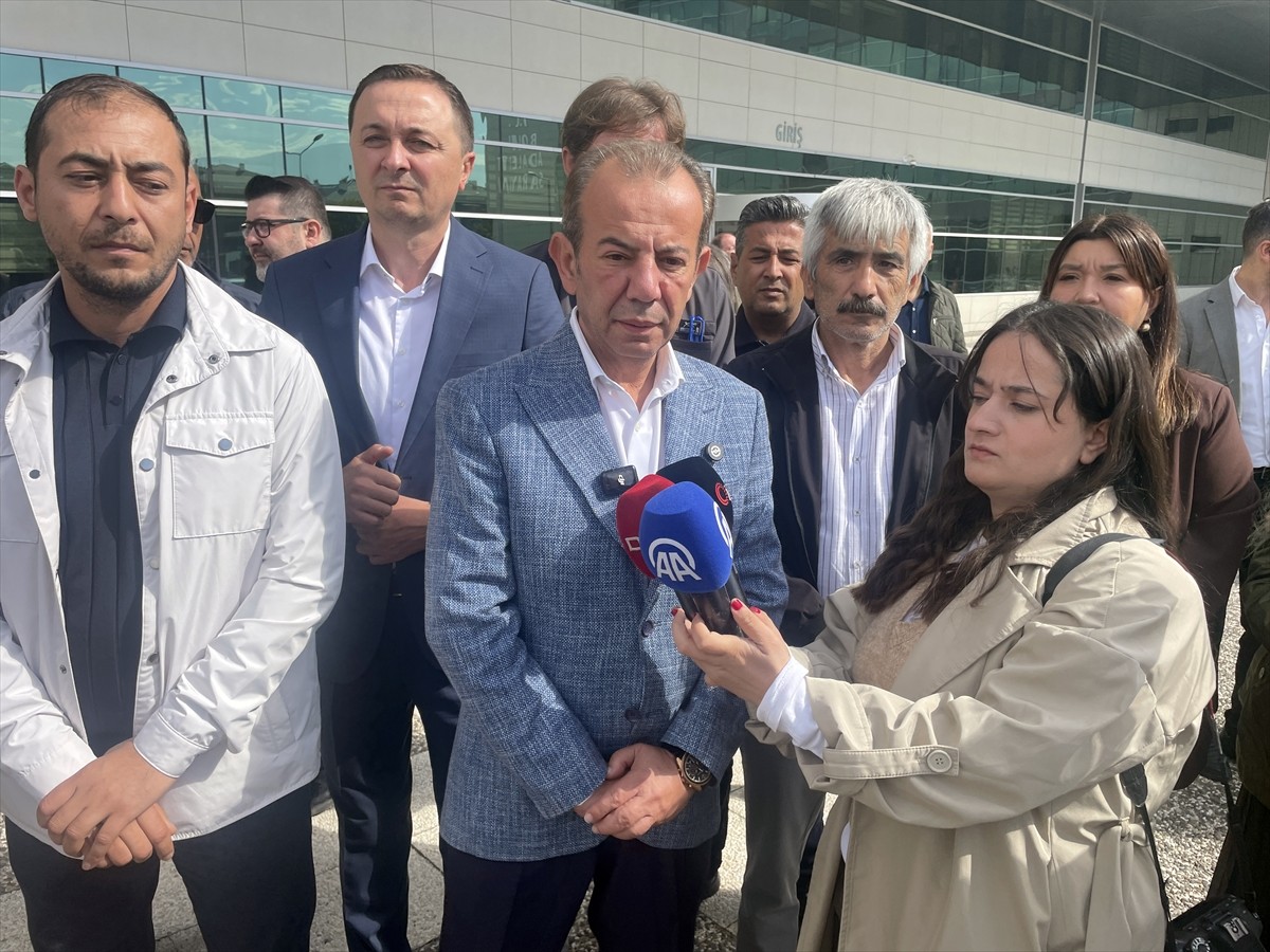 Bolu Belediye Başkanı Tanju Özcan hakkında, kentte yaşayan sığınmacılara yönelik aldığı kararlara...