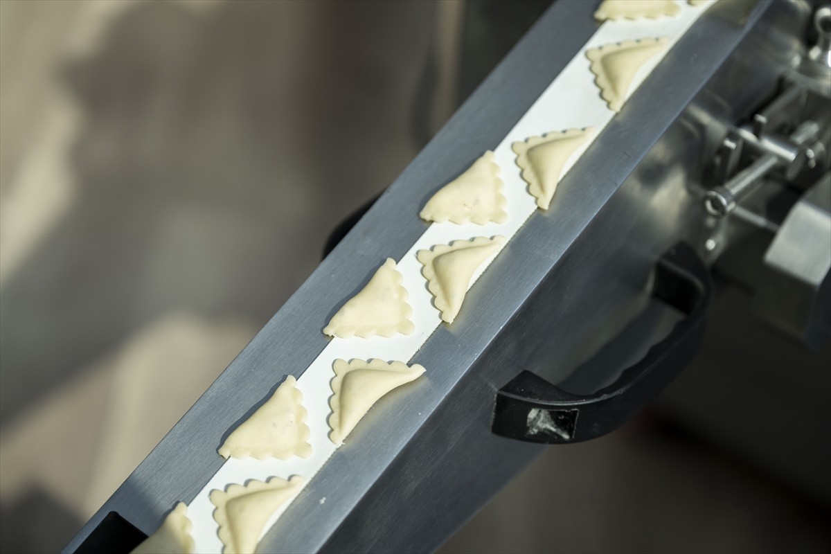 Bu yıl 6'ncısı düzenlenen Ekmek, Pasta Makineleri, Dondurma, Çikolata ve Teknolojileri Fuarı, ATO...