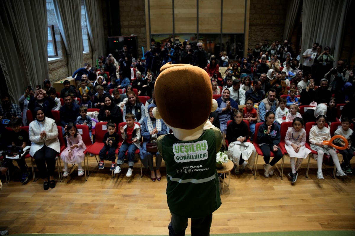 Çocuklarda bağımlılıklara karşı farkındalık oluşturmak amacıyla hazırlanan "Bağımsızlığın Rengi"...