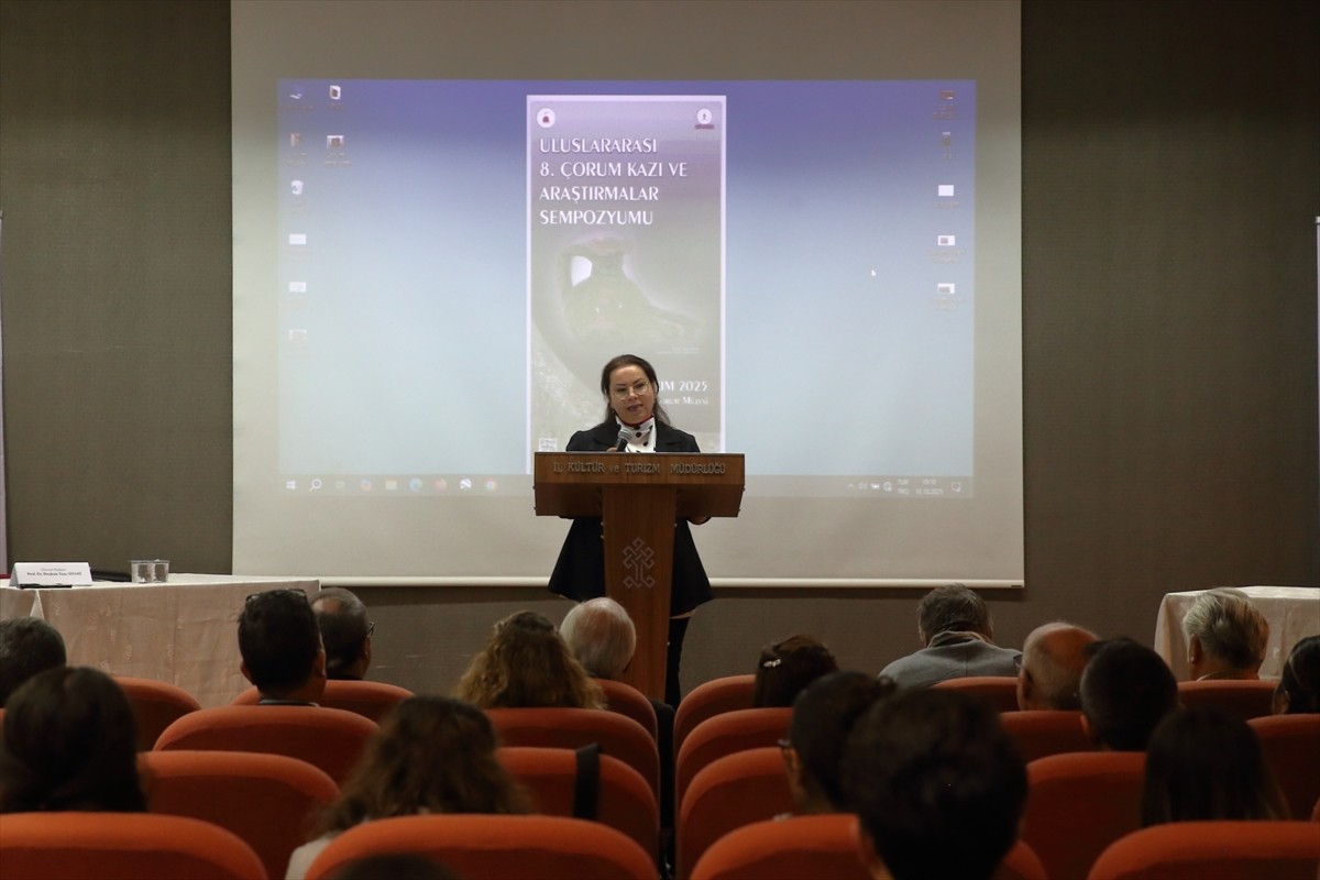 Çorum'da "Uluslararası 8. Çorum Kazı ve Araştırmalar Sempozyumu" başladı. Sempozyum, Çorum...