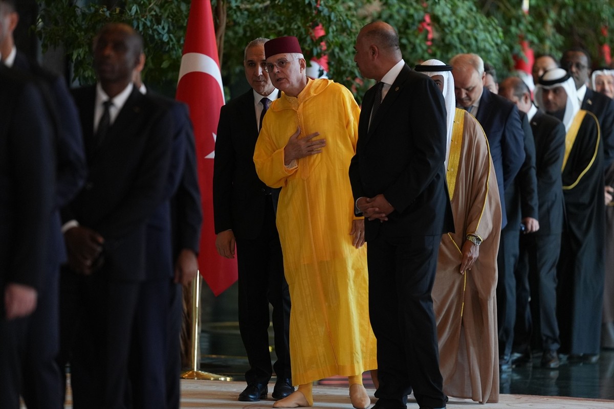 Cumhurbaşkanı Recep Tayyip Erdoğan, 29 Ekim Cumhuriyet Bayramı tebriklerini Cumhurbaşkanlığı...