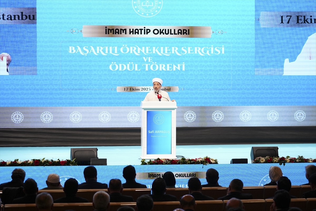 Diyanet İşleri Başkanı Safi Arpaguş, Büyük Çamlıca Camisi 1071 Kongre ve Etkinlik Salonu'nda...