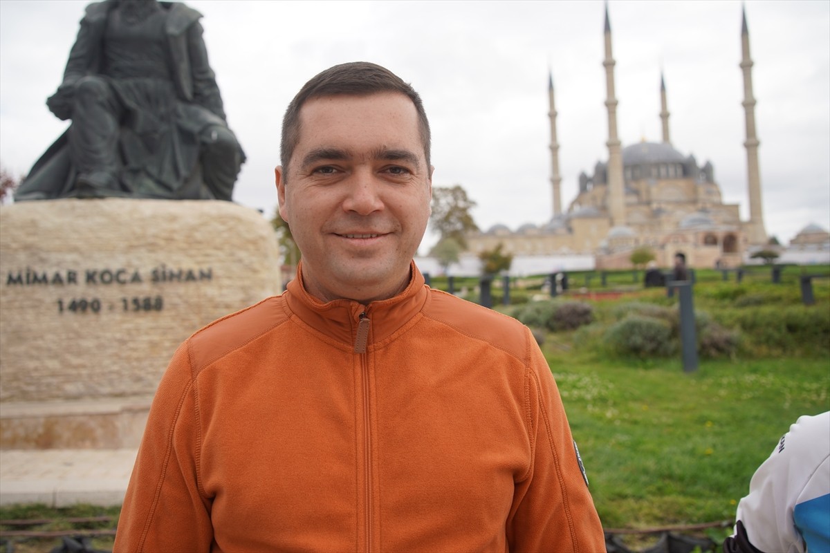 Edirne'de 16. Cumhuriyet Kupası Bisiklet Yol Yarışı gerçekleştirilecek. Yarışla ilgili Selimiye...