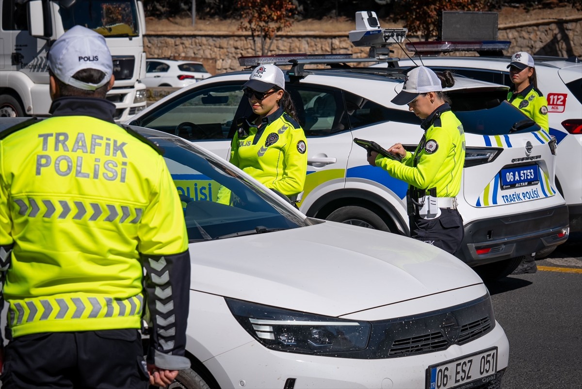 İçişleri Bakanlığı Emniyet Genel Müdürlüğü (EGM), "Trafik kazalarında can kayıplarının ve ciddi...