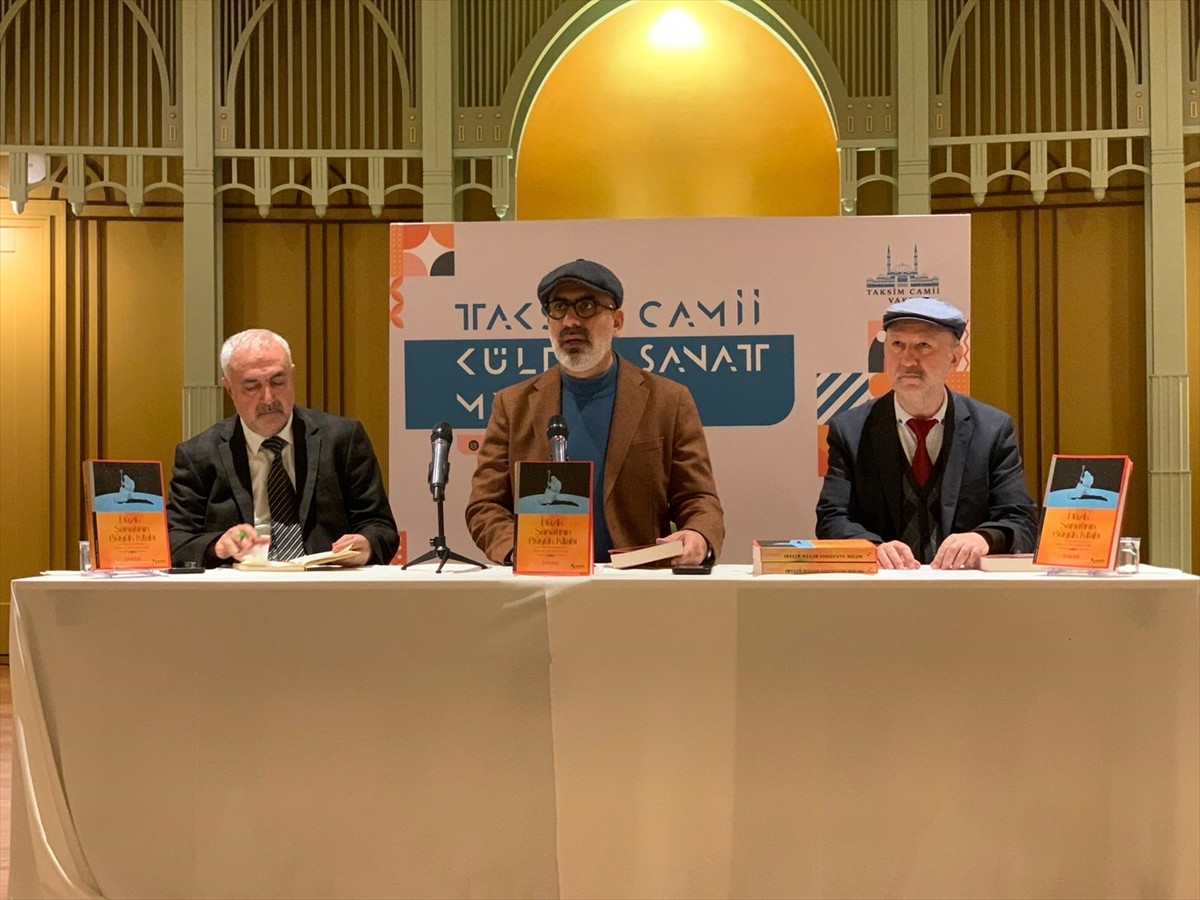 İslam felsefesinin önemli isimlerinden, 9. yüzyılda yaşamış Farabi'nin "Müzik Sanatının Büyük...