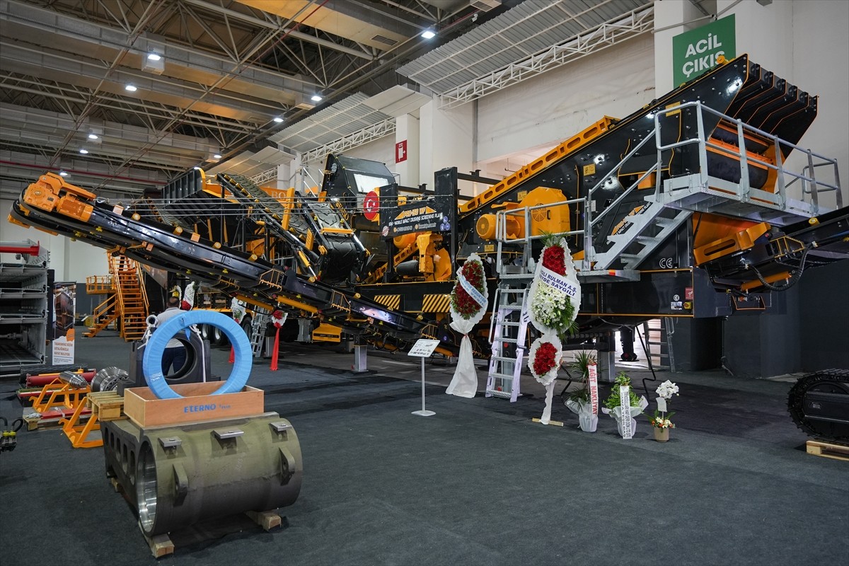 İzmir'in Torbalı ilçesinde, askerlik dönüşü tornacı olarak yeniden işe başlamak istediği tesis...