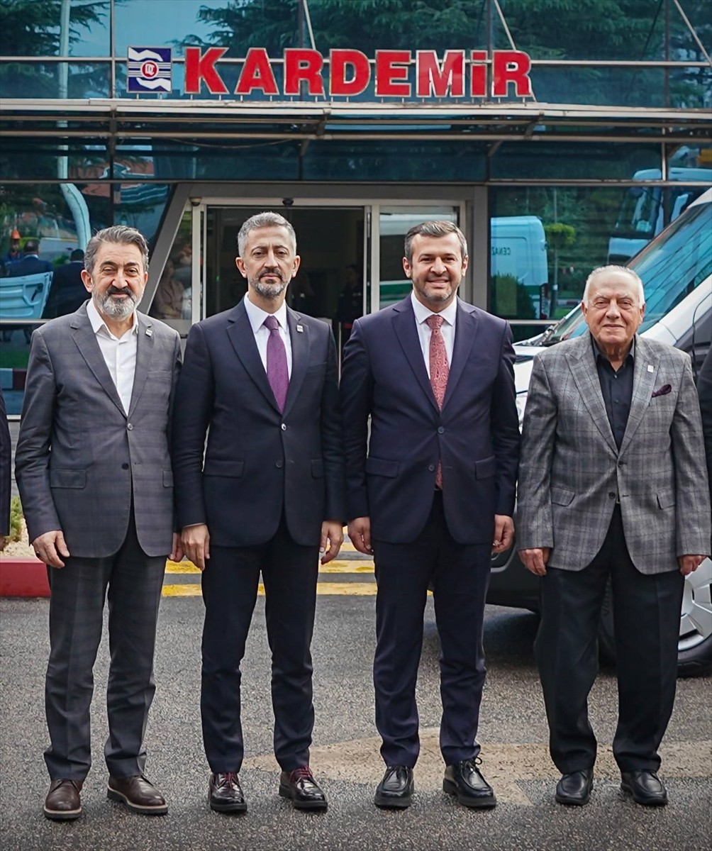 Karabük Demir ve Çelik Fabrikaları (KARDEMİR), Karabük Belediyesi ve Türk Kızılaya araç desteği...