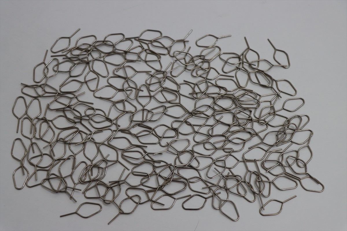 Kırklareli'nde yaşayan girişimci Tuğrul Gökağaçlı, uluslararası bir cep telefonu firması için sim...