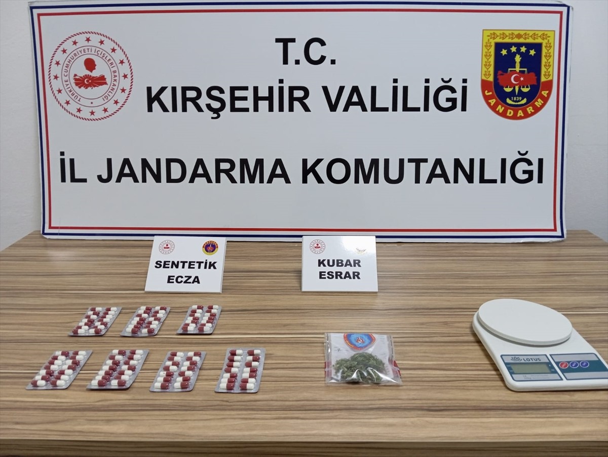Kırşehir'de düzenlenen operasyonda gözaltına alınan 8 şüpheliden 4'ü tutuklandı. Adreslerde...