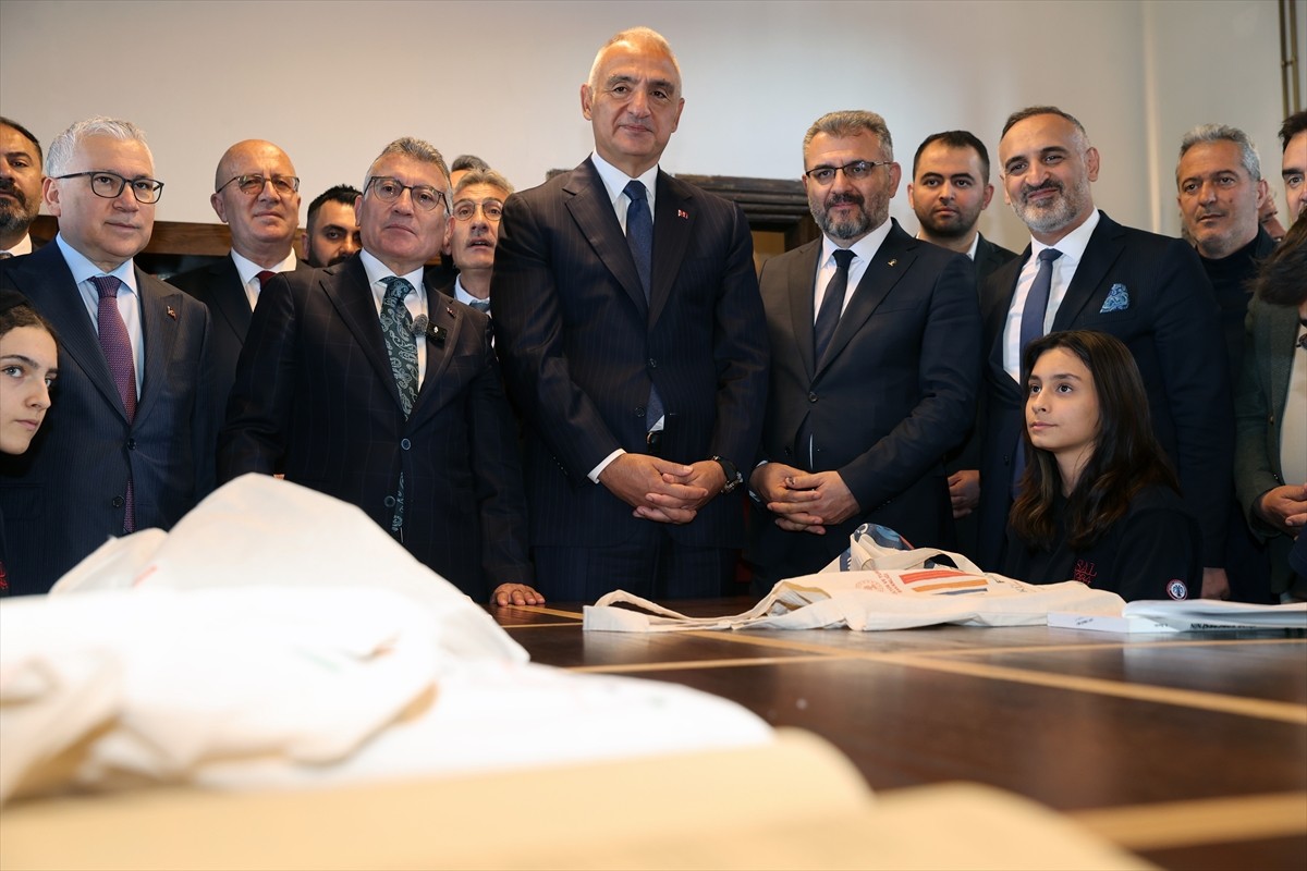 Kültür ve Turizm Bakanı Mehmet Nuri Ersoy (sol 3), çeşitli programlara katılmak üzere Sivas'a...