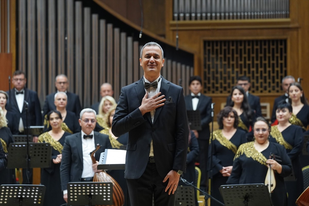 Kültür ve Turizm Bakanlığı Ankara Devlet Klasik Türk Müziği Korosu tarafından Cumhuriyetin...