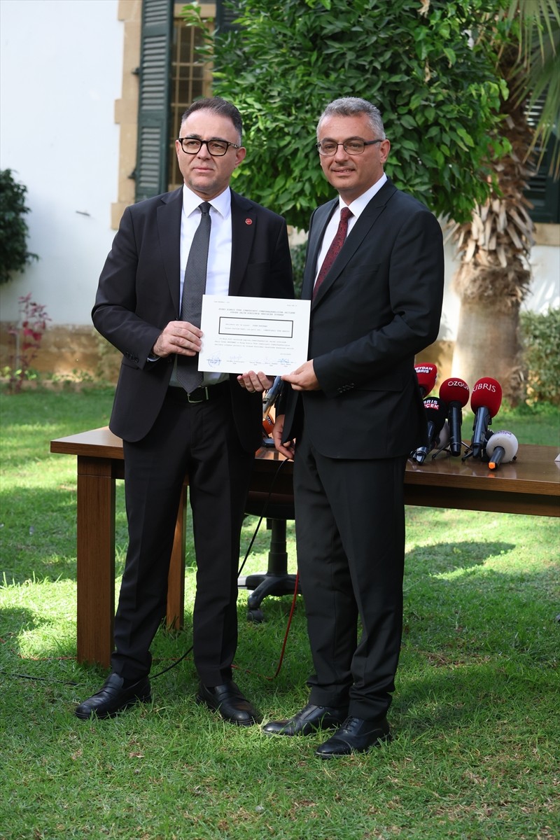 Kuzey Kıbrıs Türk Cumhuriyeti'nde (KKTC) 6. Cumhurbaşkanı seçilen Cumhuriyetçi Türk Partisi (CTP)...