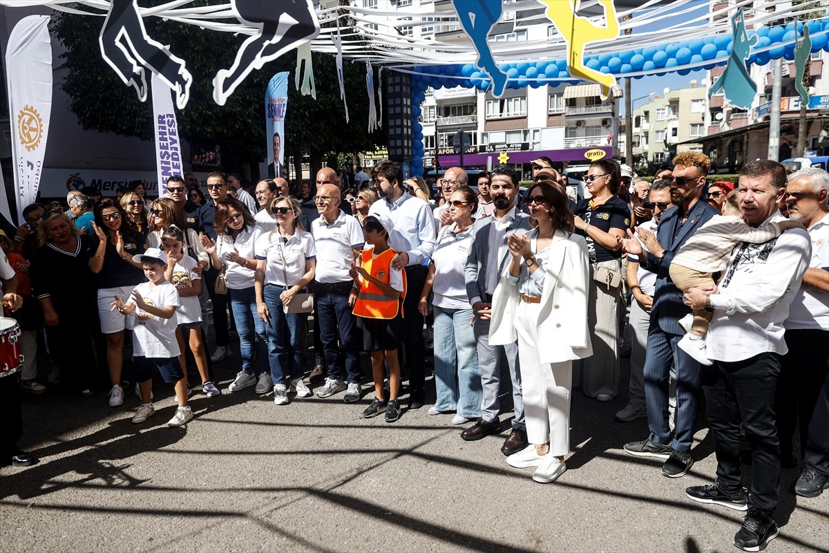 Mersin'de bu yıl 7. kez düzenlenen "Uluslararası Kushimoto Sokak Sanatçıları Festivali" Kushimoto...