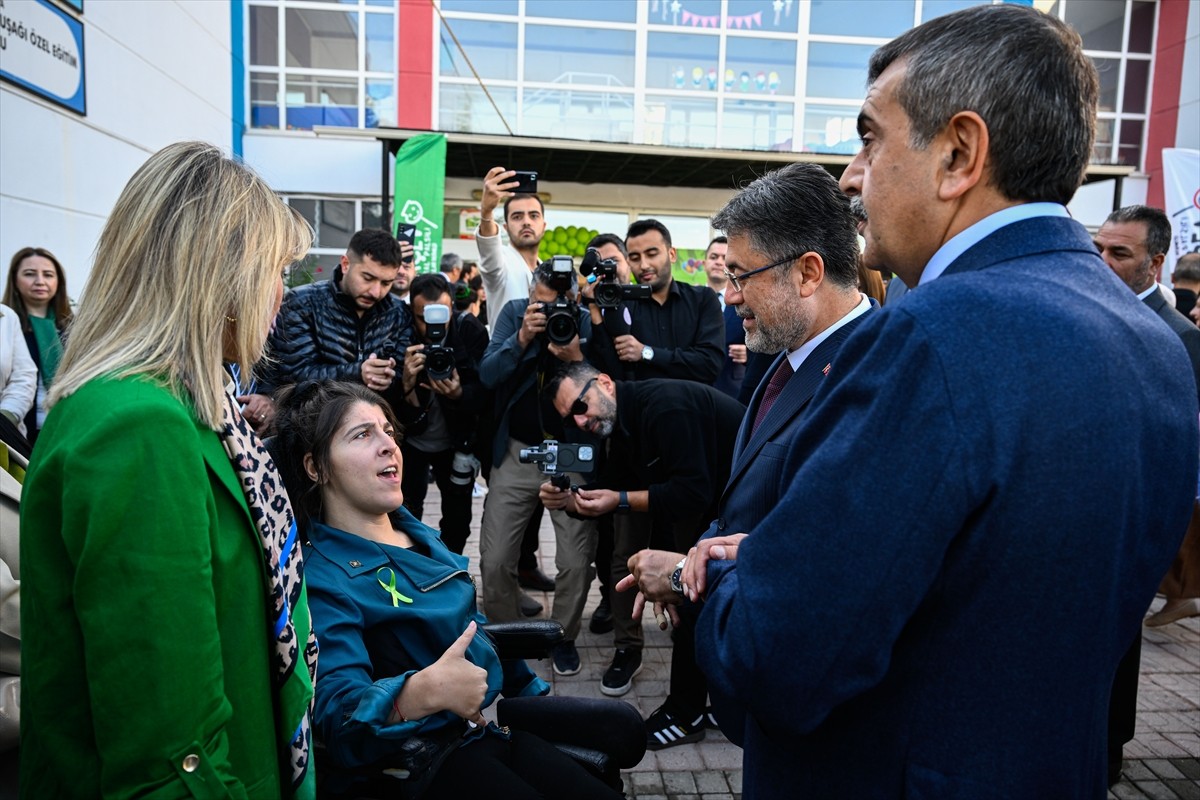 Milli Eğitim Bakanı Yusuf Tekin ile Tarım ve Orman Bakanı İbrahim Yumaklı 6 Ekim Serebral Palsi...