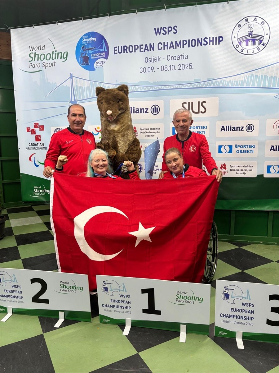 Milli para atıcılar, Hırvatistan'da düzenlenen Avrupa Şampiyonası'nın son gününde 2 altın ve 1...