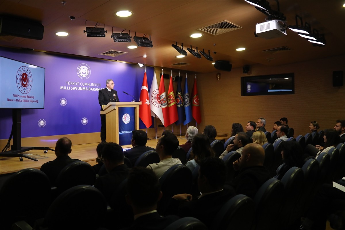 Milli Savunma Bakanlığı (MSB) Basın ve Halkla İlişkiler Müşaviri ve Bakanlık Sözcüsü Tuğamiral...