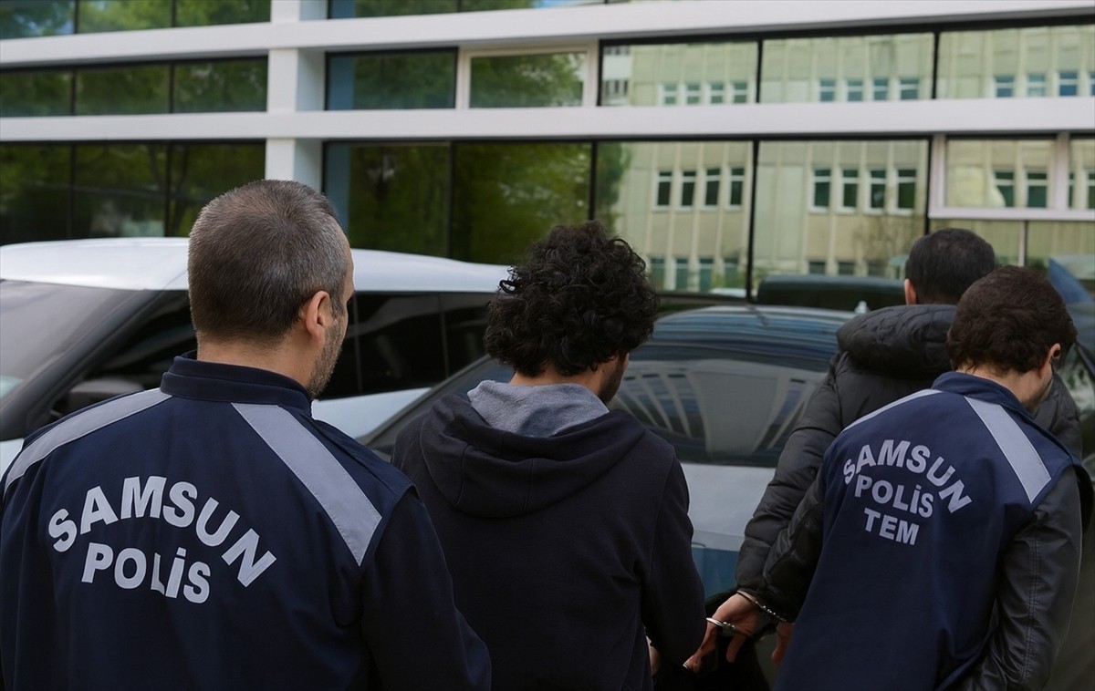 Samsun'da Fetullahçı Terör Örgütü'nün (FETÖ) "askeri ve öğrenci mahrem yapılanması"na yönelik...