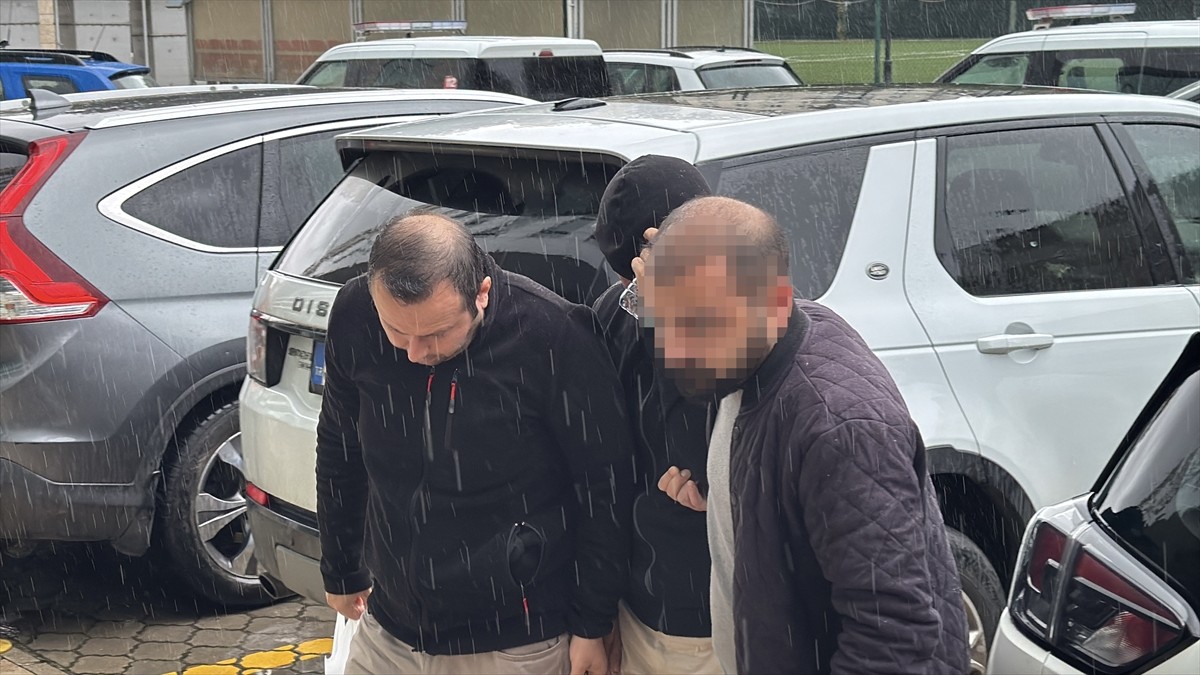 Samsun'da, Fetullahçı Terör Örgütü'nün (FETÖ) "askeri ve öğrenci mahrem yapılanması"na yönelik...