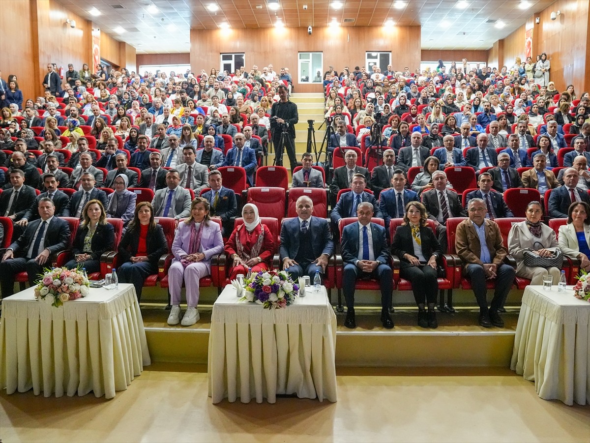 TBMM Kadın Erkek Fırsat Eşitliği Komisyonunca Diyarbakır ve Şanlıurfa illerini kapsayan "Kadın...