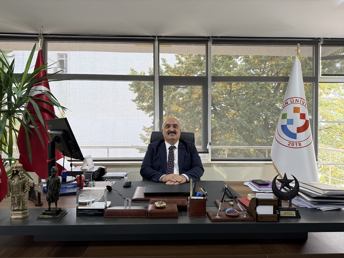 Trabzon ve Artvin'de deniz yüzeyinde imha edilen 3 insansız deniz aracının bölgede yeniden...