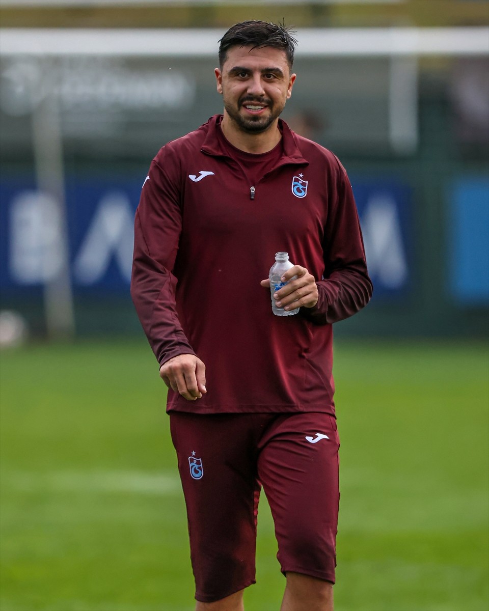 Trabzonspor, Trendyol Süper Lig'in 9. haftasında deplasmanda Çaykur Rizespor ile yapacağı maçın...