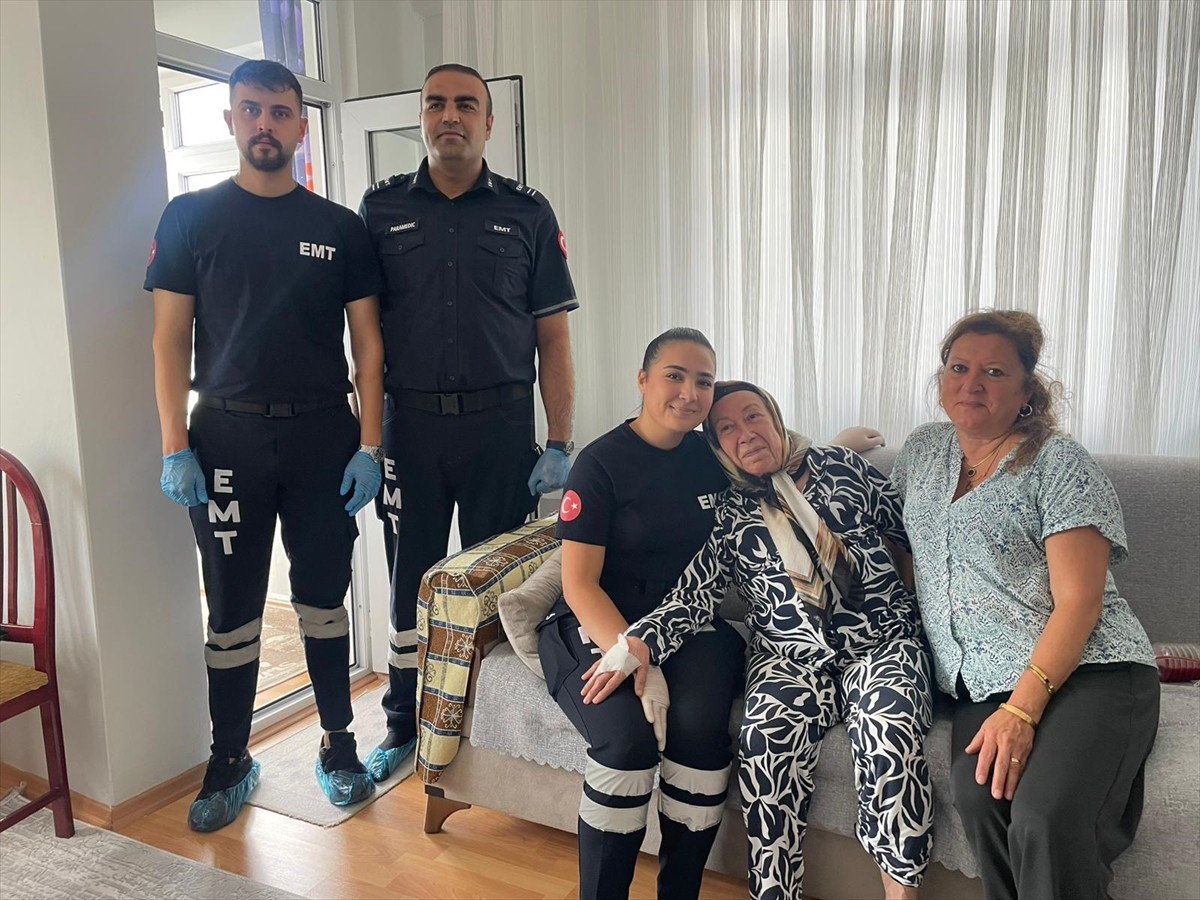 Türkiye'de ilk kez İstanbul'da başlatılan uygulamayla kamu hastanelerinden taburcu edilen...