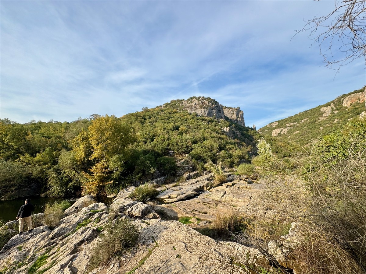Türkiye'nin en güzel yürüyüş rotalarından biri olarak gösterilen 1,5 kilometre uzunluğundaki...