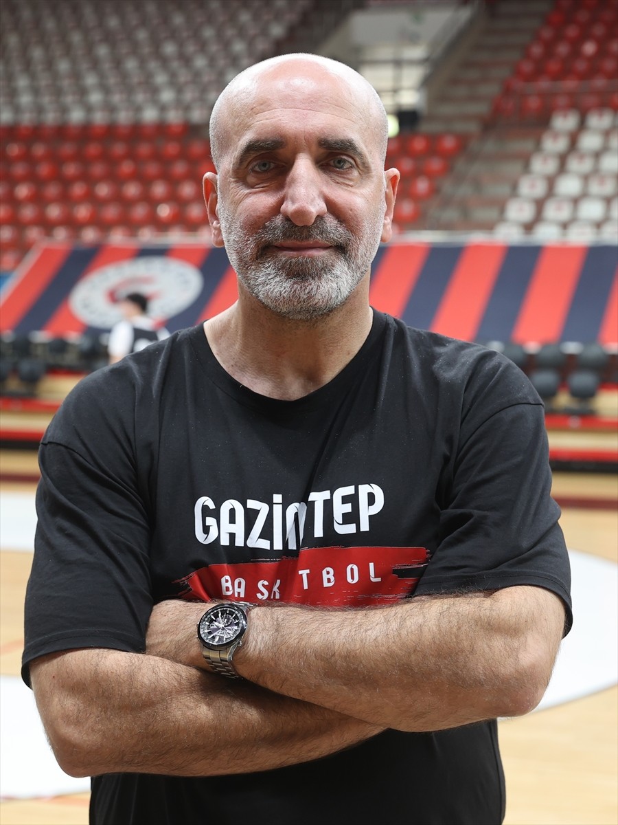 Türkiye Sigorta Türkiye Basketbol Ligi'nde oynadığı 2 karşılaşmayı da kazanan Gaziantep Basketbol...