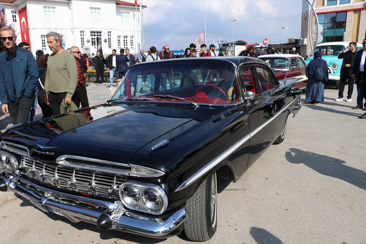 Yalova Valiliği tarafından bu yıl ikincisi düzenlenen "Uluslararası Yalova Film Festivali"...