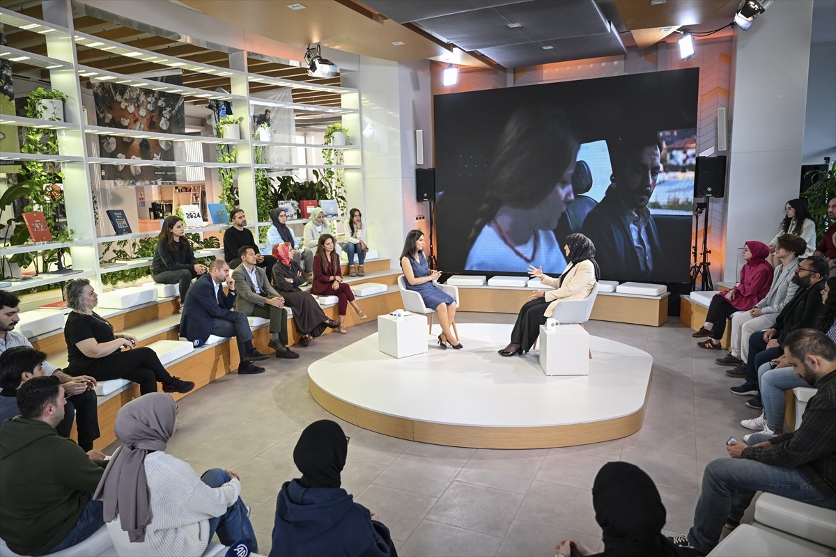 Yönetmen ve senarist Belkıs Bayrak, AA Akademi koordinasyonunda, Anadolu Ajansı (AA) Dış ve...