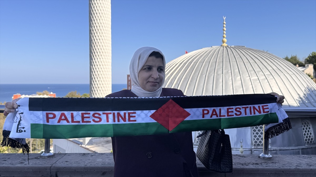 Zonguldak Bülent Ecevit Üniversitesinde (BEUN) "Gazze'de Çocuk Olmak" programı gerçekleştirildi....