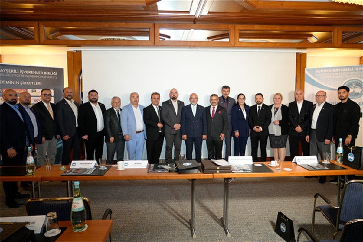 Avrupa Kayserili İşverenler Birliği (AKİB), Avrupa’daki Kayserili iş insanlarını yatırım ve iş...