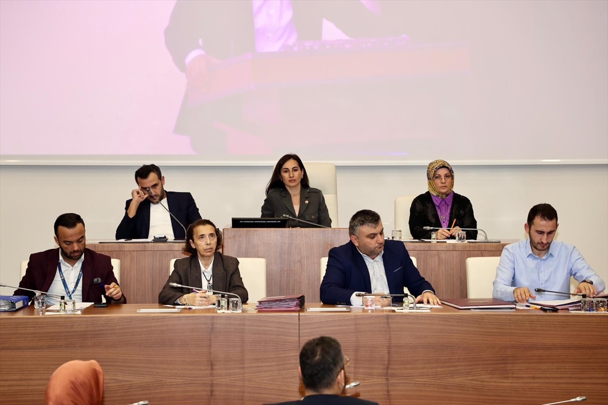 Beykoz Belediye Meclisi kasım ayı birinci birleşimi, belediyenin hizmet binasında Belediye Başkan...